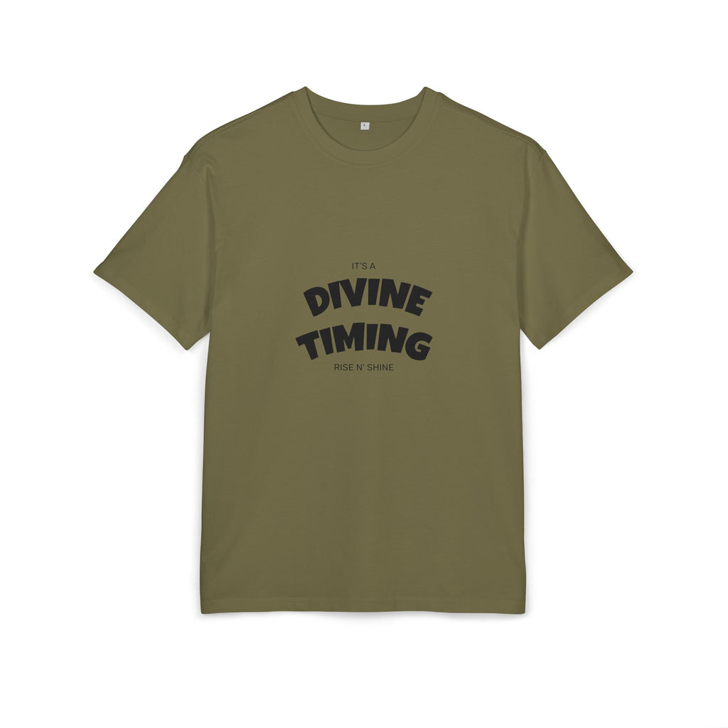 Good Luck Smoke Art Tee | Horseshoe Cloud Graphic Tee